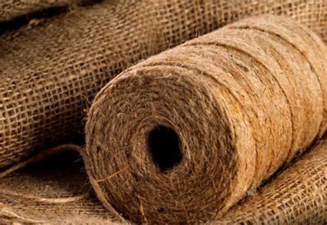  Jute Fiber: A Sustainable Material Revolutionizing Textile and Biocomposite Applications!