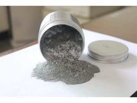  Molybdenum: Il Materiale Indispensabile per Alta Resistenza e Alte Temperature!