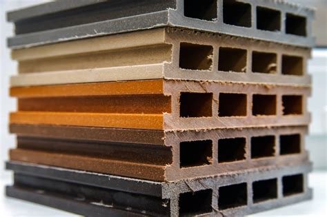 Wood Plastic Composite: Materiali Resistenti per Applicazioni Esterne di Alta Qualità!