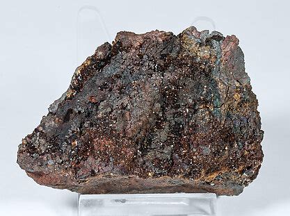 Jarosite: Un Minerale Multiforme per Trattamenti Industriali e Pigmenti di Alta Qualità!